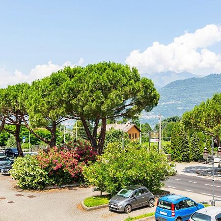 Lakeside View Colico Apartment Exterior photo